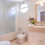 Precioso Atico Con Piscina En Apartament