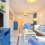 Precioso Atico Con Piscina En Marbella