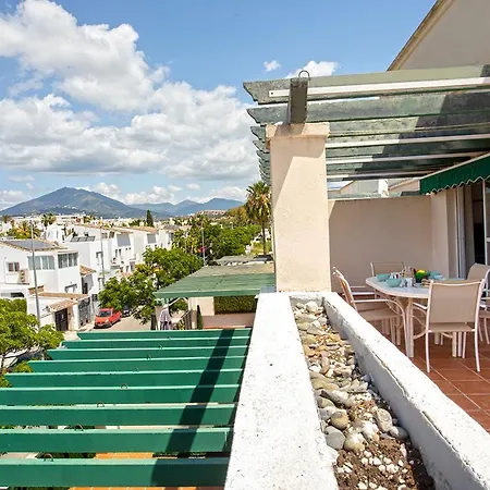 Precioso Atico Con Piscina En Apartmán