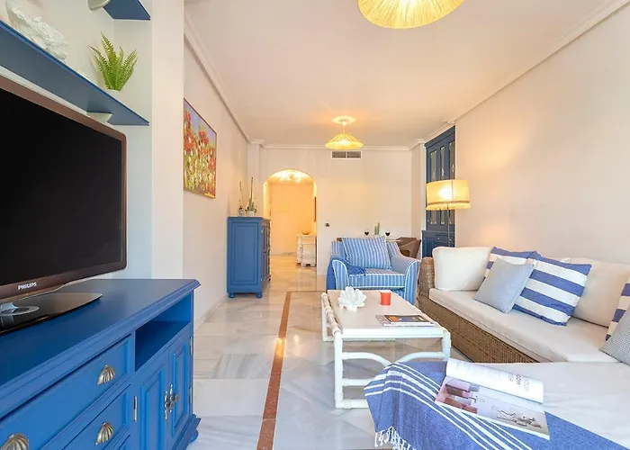 Precioso Atico Con Piscina En マルベーリャ