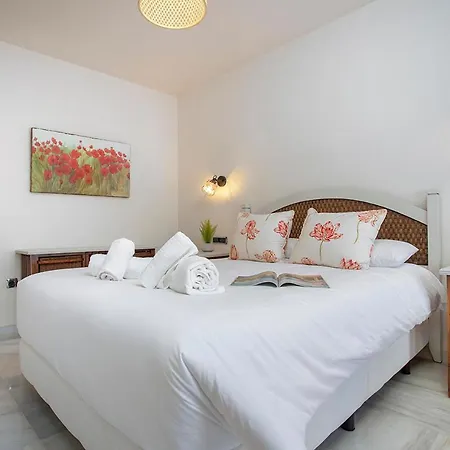 Precioso Atico Con Piscina En Appartement