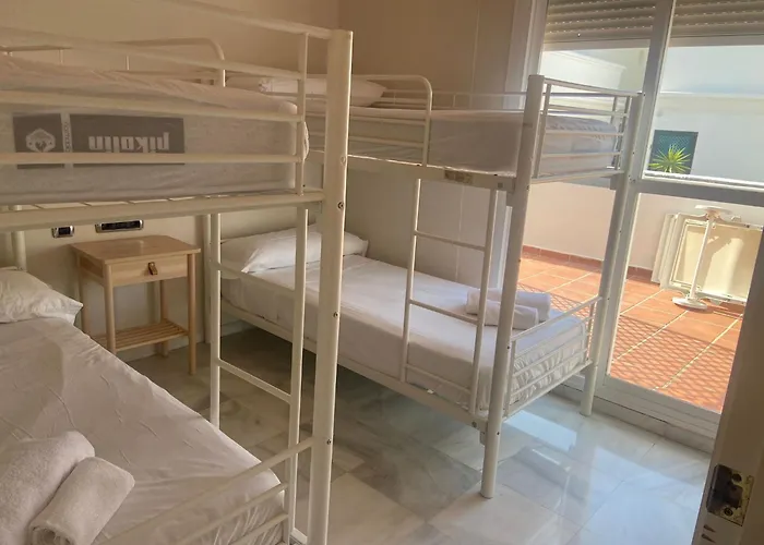 Precioso Atico Con Piscina En *