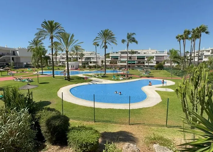 شقة Precioso Atico Con Piscina En ماربيا