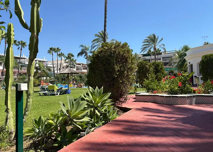 شقة Precioso Atico Con Piscina En ماربيا